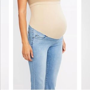 Joe’s Jeans Hi rise Honey Crop Maternity Jeans